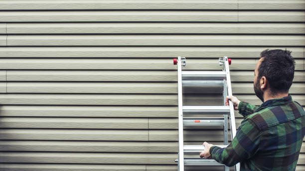 Affordable siding repair and maintenance services in Richlands, VA